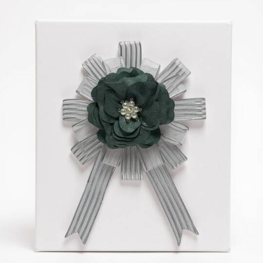 Bohça Süsü Saten Güllü Beyaz Şerit - Mint Yeşili Çiçek  - 2